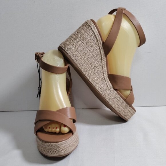10400 Madden NYC beige Wedge Espadrille Sandals 7 NIB - Picture 1 of 10